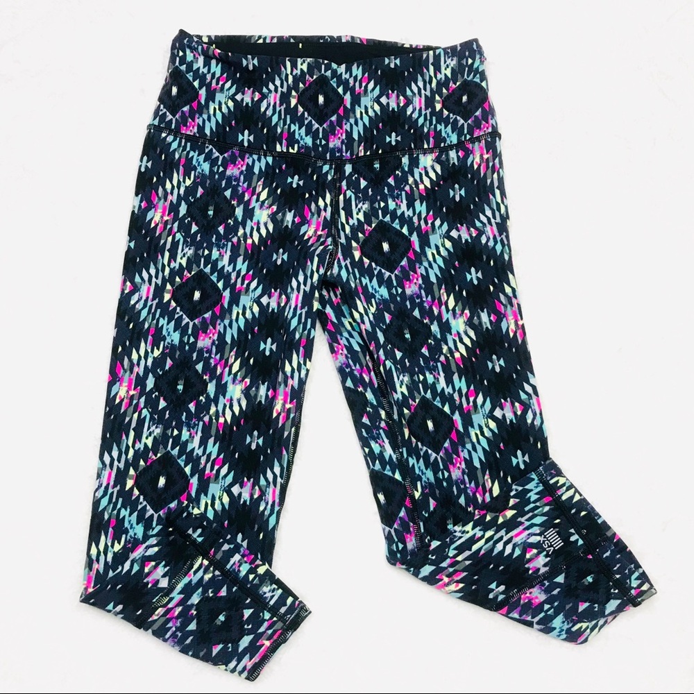 Victoria’s Secret cropped leggings - Picture 3 of 6